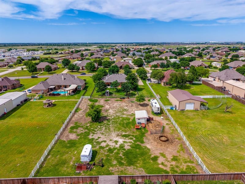 709 Lonesome Prairie Trail, Haslet TX 76052 - Photo 23