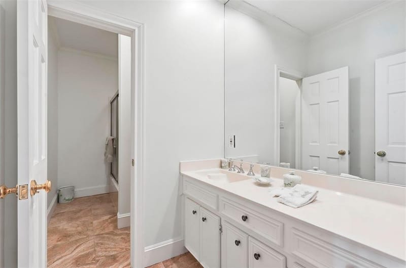 5949 River Bend Drive, Benbrook TX 76132 - Photo 5