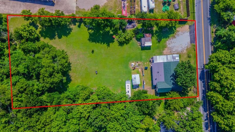 704 Cantrell Street, Waxahachie TX 75165