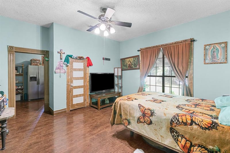 704 Cantrell Street, Waxahachie TX 75165 - Photo 9