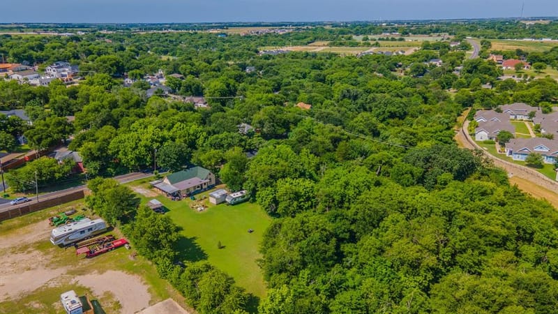 704 Cantrell Street, Waxahachie TX 75165 - Photo 25