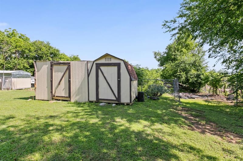 704 Cantrell Street, Waxahachie TX 75165 - Photo 21