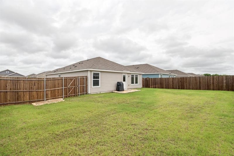 314 Ashbrook Way, Princeton TX 75407 - Photo 18