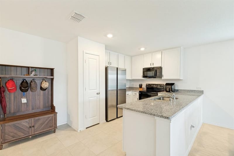 314 Ashbrook Way, Princeton TX 75407 - Photo 4