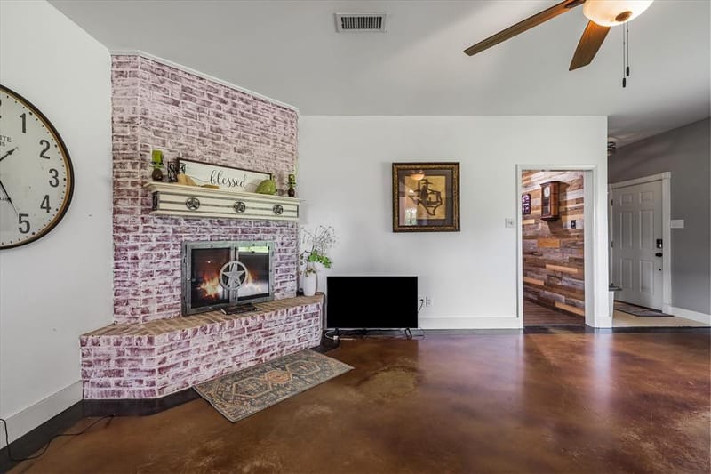 132 Private Road 7105, Edgewood TX 75117 - Photo 13