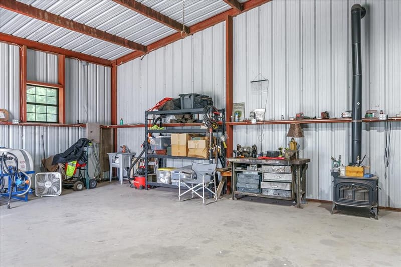132 Private Road 7105, Edgewood TX 75117 - Photo 31