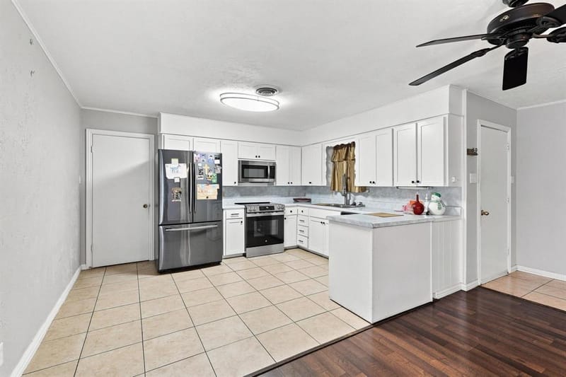 121 S Imperial Drive, Denison TX 75020 - Photo 11