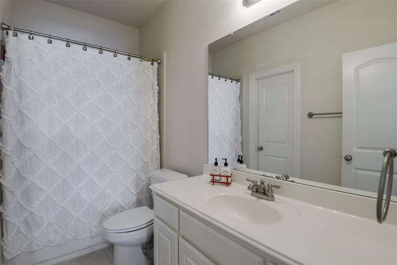 3006 Redcliff Lane, Garland TX 75043 - Photo 27
