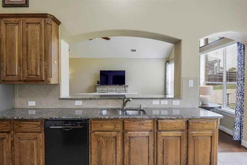 3006 Redcliff Lane, Garland TX 75043 - Photo 16