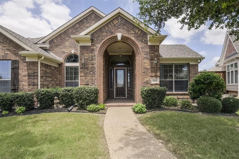 3006 Redcliff Lane, Garland TX 75043 - Photo 3