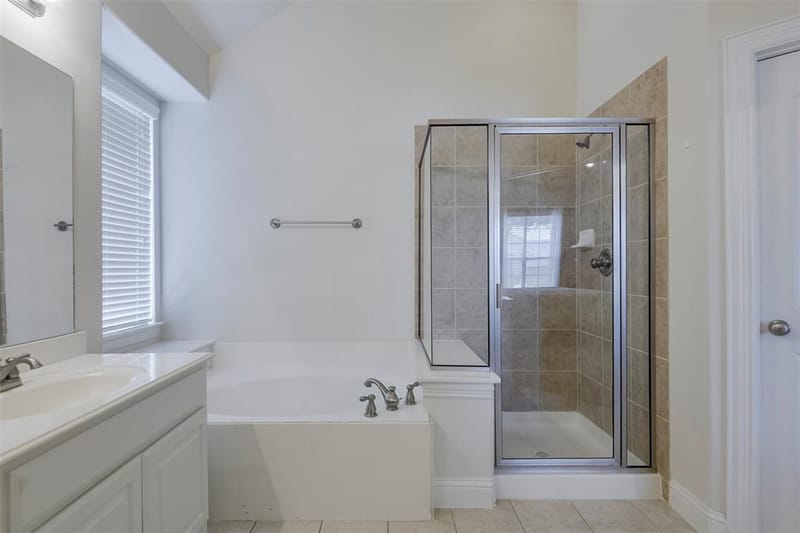 3006 Redcliff Lane, Garland TX 75043 - Photo 24