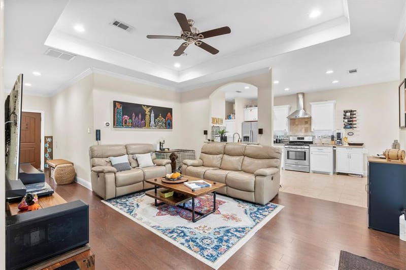 1317 Nolte Drive, Dallas TX 75208 - Photo 4