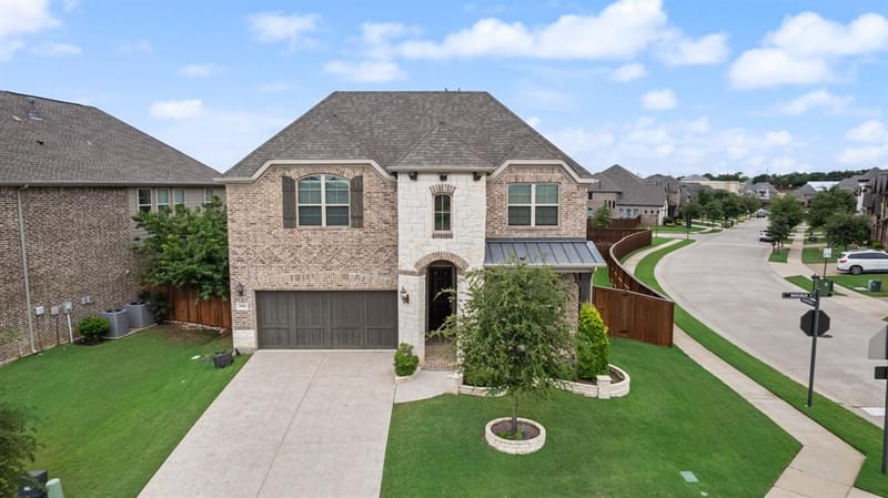 1900 Monahan Drive, Lantana TX 76226 - Photo 3