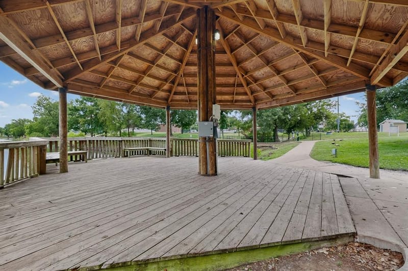 304 E County Line Road, Royse City TX 75189 - Photo 37