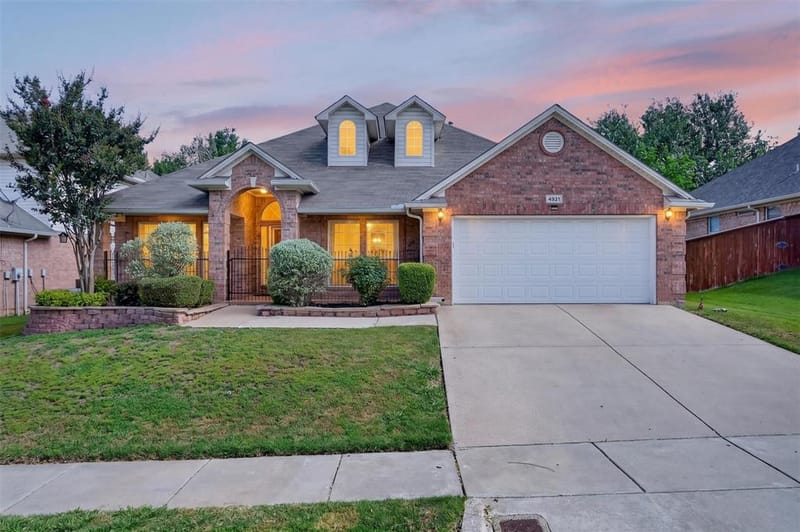 4821 Diamond Trace Trail, Fort Worth TX 76244
