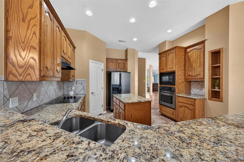 4821 Diamond Trace Trail, Fort Worth TX 76244 - Photo 19