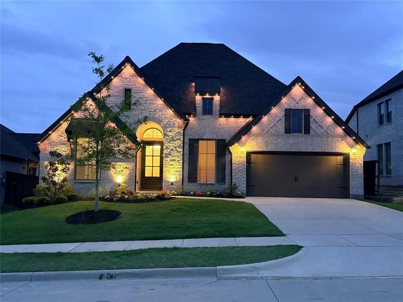 2209 Moore Valley Drive, McKinney TX 75071