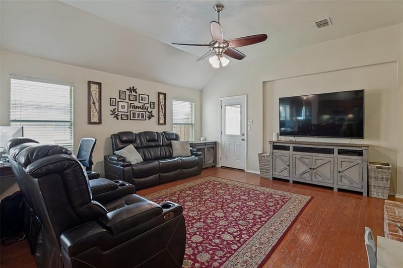 2847 Tranquilo, Grand Prairie TX 75054 - Photo 12