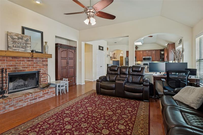2847 Tranquilo, Grand Prairie TX 75054 - Photo 10