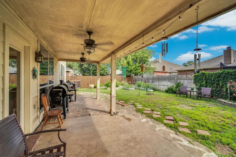 517 Crawford Drive, Burleson TX 76028 - Photo 27