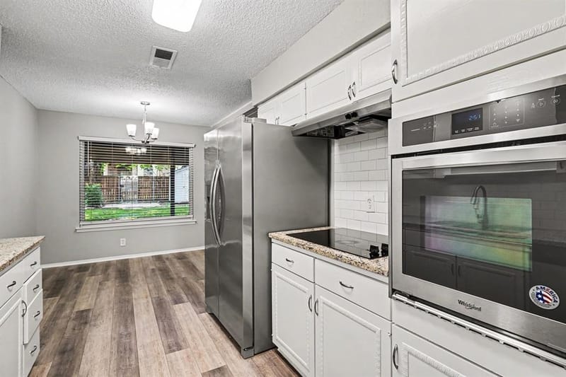 2728 Jewell Drive, Arlington TX 76016 - Photo 5