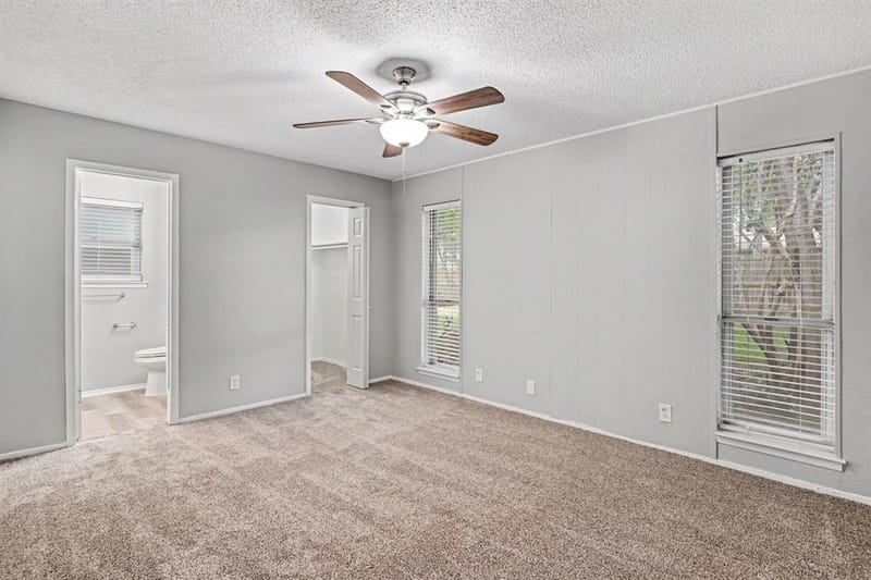 2728 Jewell Drive, Arlington TX 76016 - Photo 8