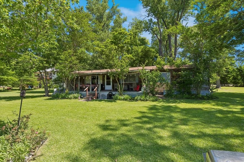 2435 E Lake Drive, Weatherford TX 76087 - Photo 9