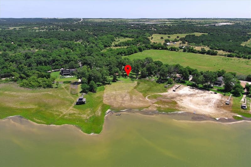 2435 E Lake Drive, Weatherford TX 76087 - Photo 4