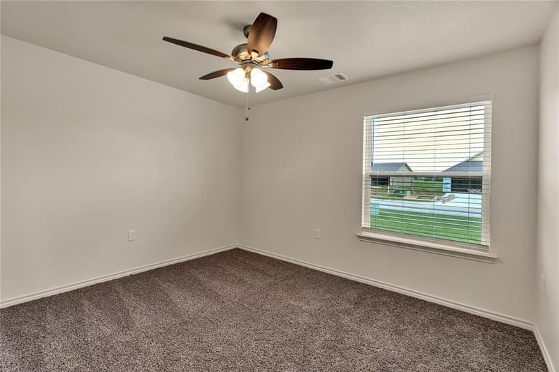 636 Crockett Drive, Cleburne TX 76031 - Photo 16