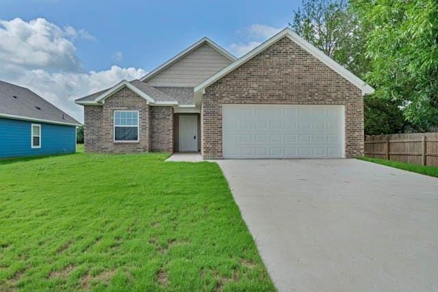 600 Crockett Drive, Cleburne TX 76033 - Photo 5
