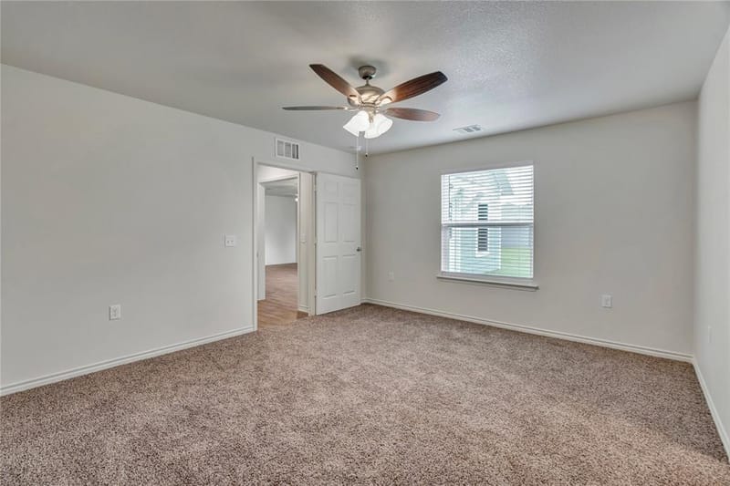 624 Crockett Drive, Cleburne TX 76033 - Photo 16