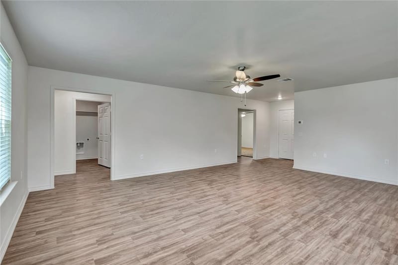 624 Crockett Drive, Cleburne TX 76033 - Photo 9