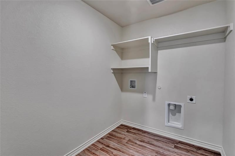 624 Crockett Drive, Cleburne TX 76033 - Photo 14
