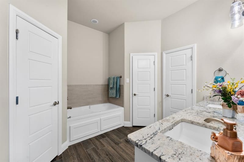 219 Bayless Avenue, Godley TX 76044 - Photo 14