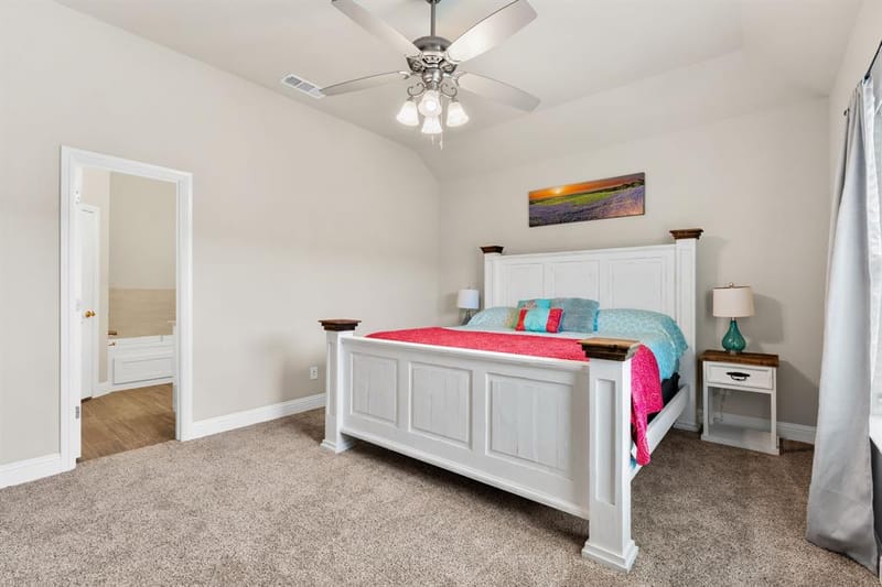 219 Bayless Avenue, Godley TX 76044 - Photo 4