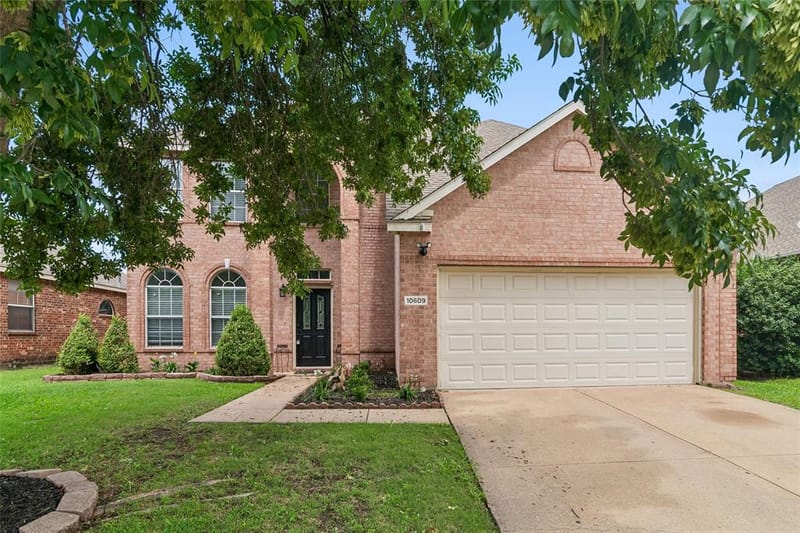 10609 Augusta Lane, Rowlett TX 75089