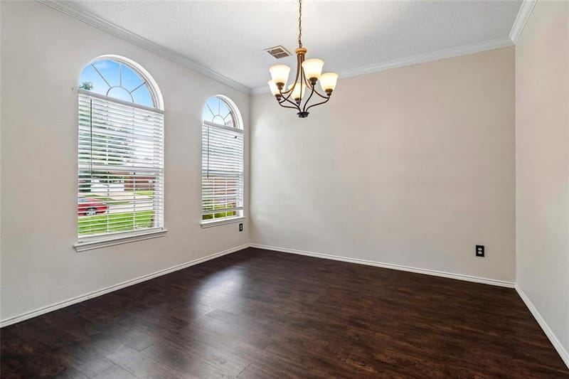10609 Augusta Lane, Rowlett TX 75089 - Photo 5