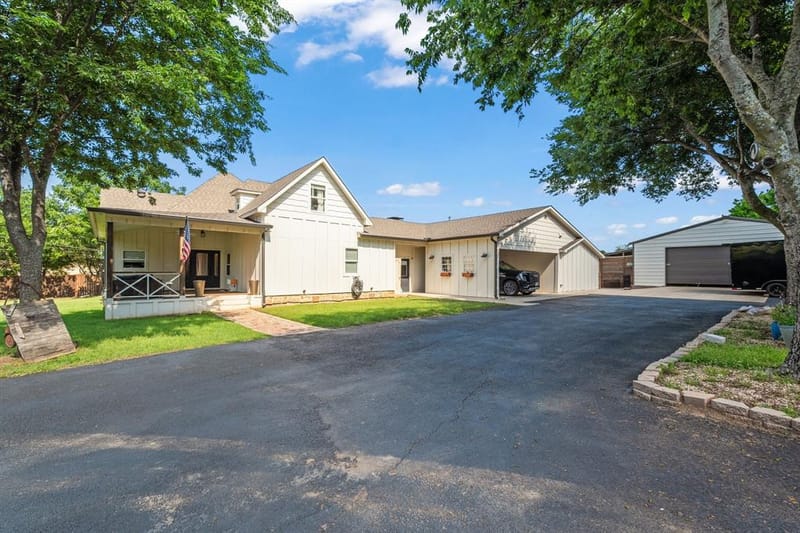 518 E College Street, Gunter TX 75058 - Photo 4