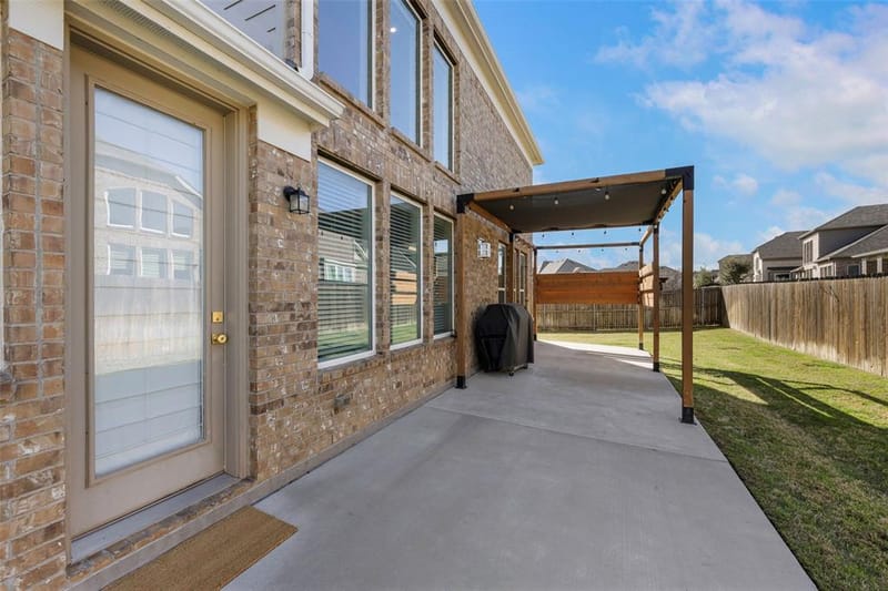 4000 Silk Vine Court, Fort Worth TX 76262 - Photo 25