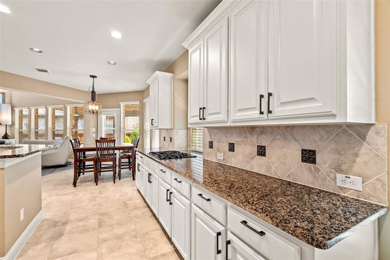 8255 Lindsay Gardens, The Colony TX 75056 - Photo 16