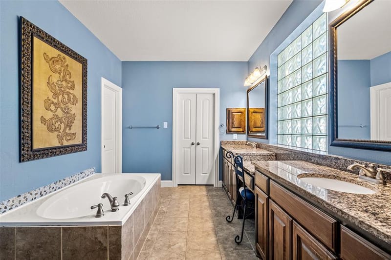 8255 Lindsay Gardens, The Colony TX 75056 - Photo 21