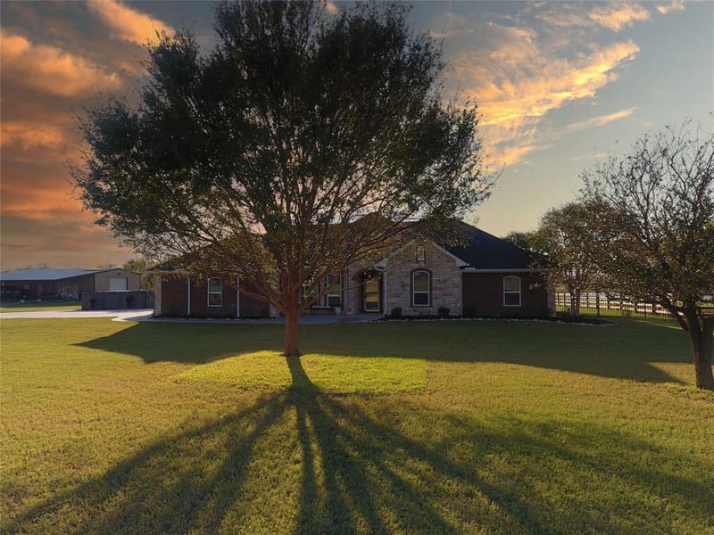 11225 Mesquite Hill Road, Sanger TX 76266 - Photo 2