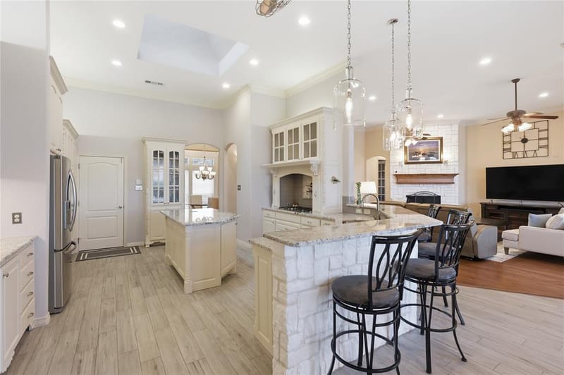 8804 Summit Point Court, Fort Worth TX 76179 - Photo 10