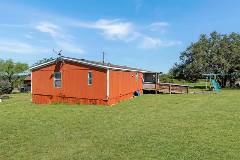 30495 State Highway 6, Hico TX 76457 - Photo 2