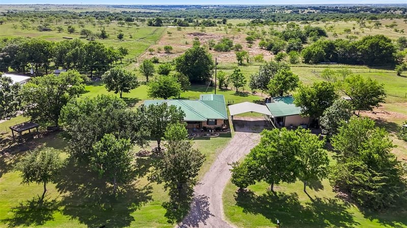2073 Fm 1182, Ennis TX 75119 - Photo 2