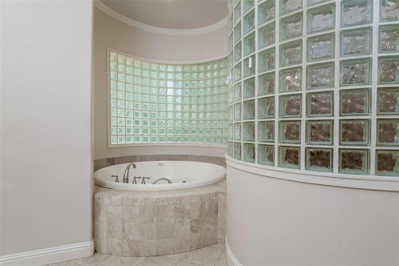 2639 Hemingway Court, Arlington TX 76006 - Photo 23