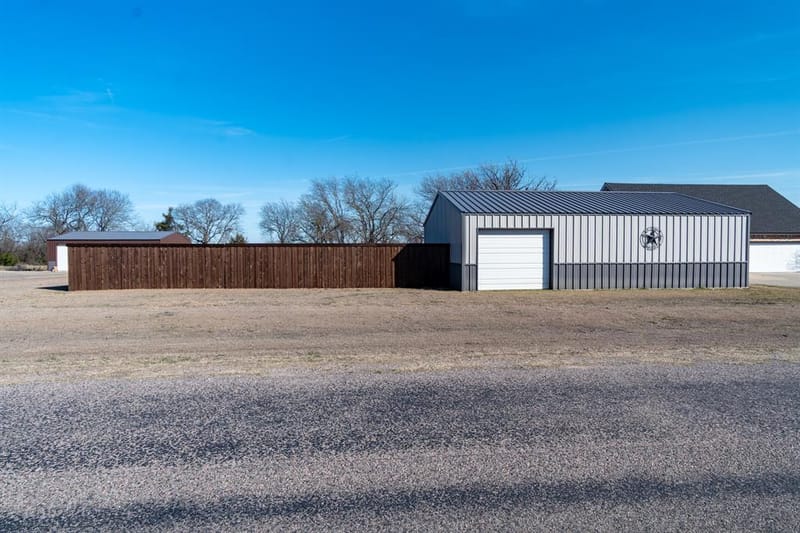 733 Ridgeview Drive, Sherman TX 75090 - Photo 7