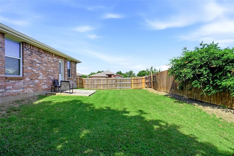 1701 Creek Bend Lane, Little Elm TX 75068 - Photo 14