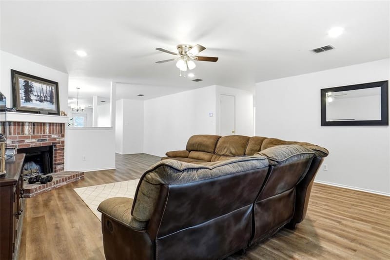 1701 Creek Bend Lane, Little Elm TX 75068 - Photo 8
