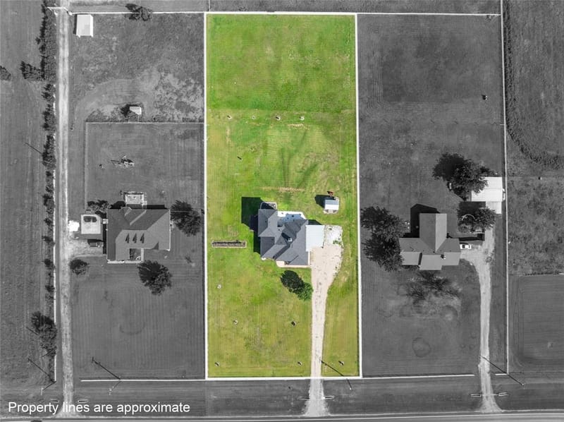 5330 Leroy Parkway, West TX 76691 - Photo 6